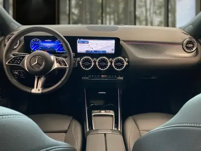 Mercedes-Benz EQA 250
