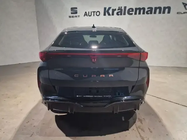 CUPRA Tavascan