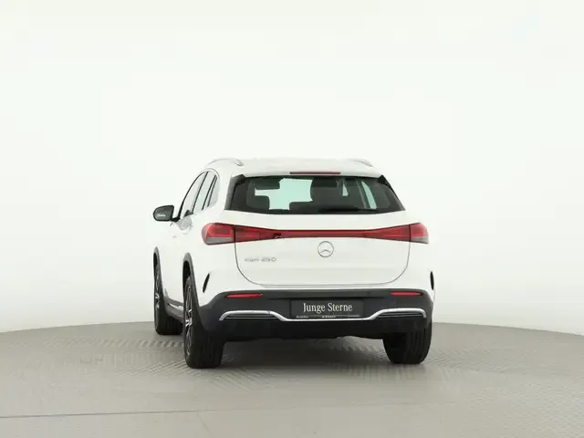 Mercedes-Benz EQA 250