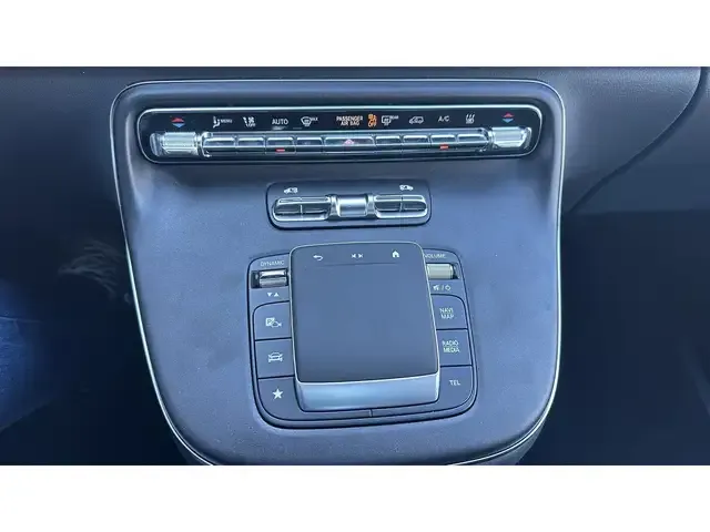 Mercedes-Benz EQV 300