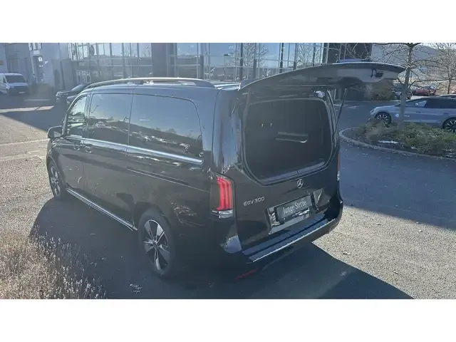 Mercedes-Benz EQV 300