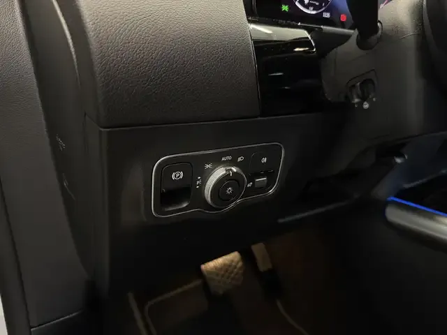 Mercedes-Benz GLA 180