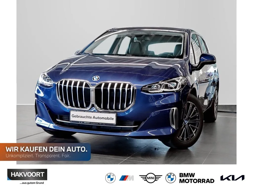 BMW 225