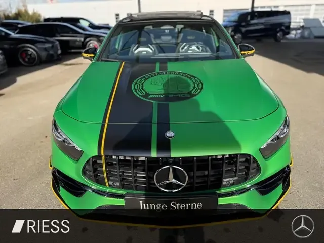 Mercedes-Benz A 45 AMG