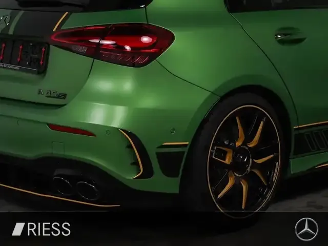 Mercedes-Benz A 45 AMG