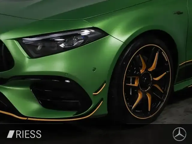 Mercedes-Benz A 45 AMG