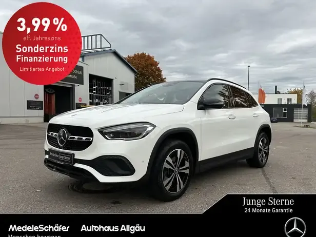 Mercedes-Benz GLA 250