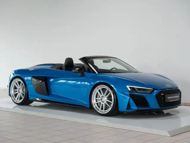 Audi R8