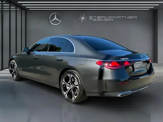 Mercedes-Benz E 400