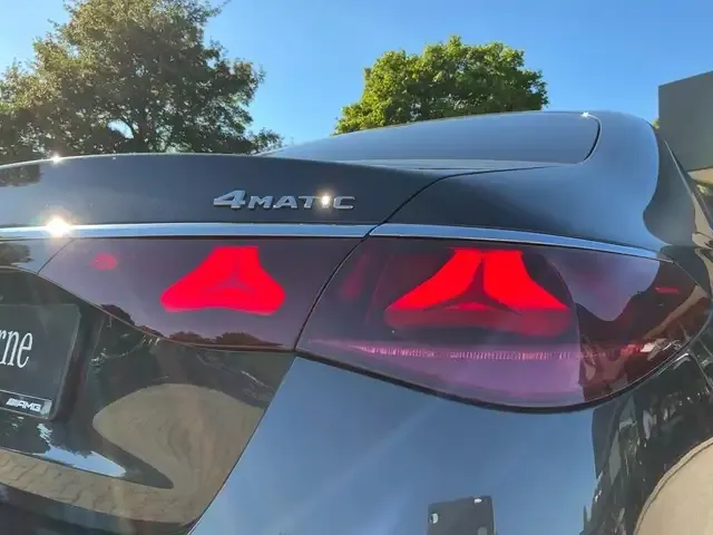 Mercedes-Benz E 400