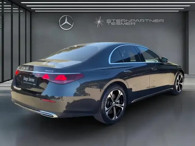 Mercedes-Benz E 400