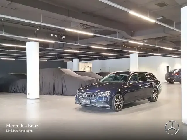 Mercedes-Benz E 300