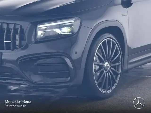Mercedes-Benz GLB 35 AMG