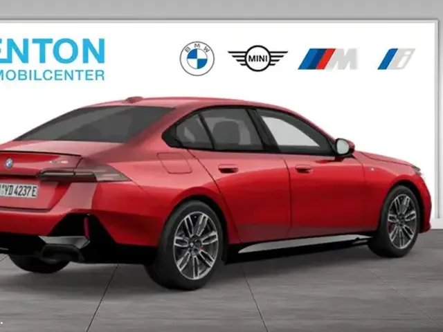 BMW i5