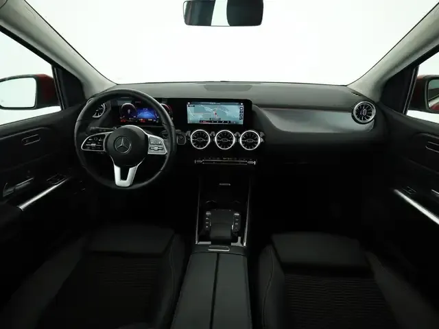Mercedes-Benz B 250
