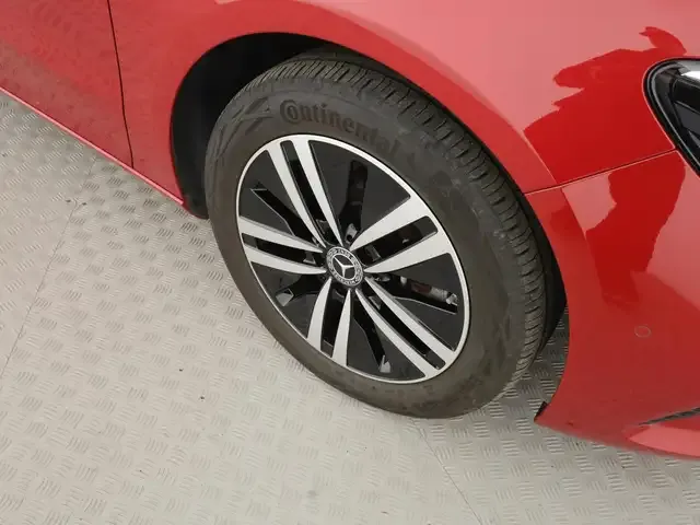 Mercedes-Benz B 250