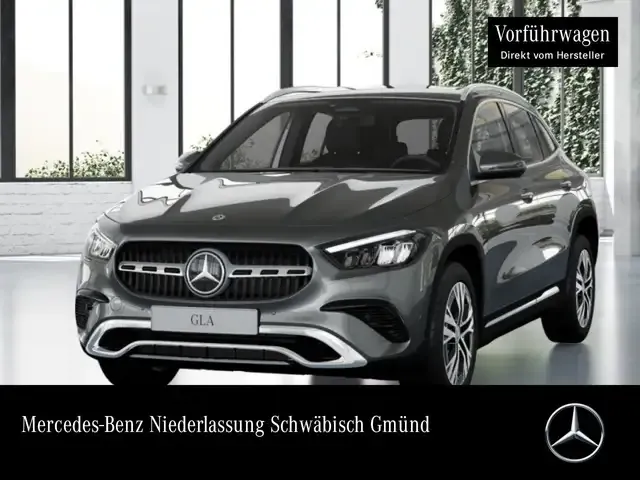 Mercedes-Benz GLA 180