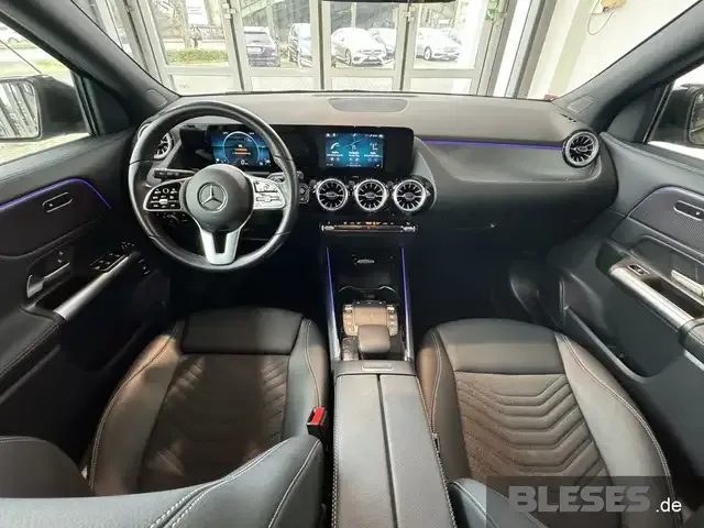 Mercedes-Benz GLA 180
