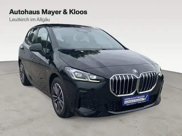 BMW 220
