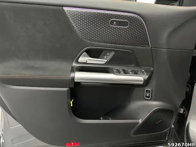 Mercedes-Benz EQA 350