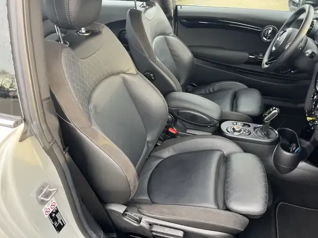 MINI Cooper SE
