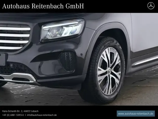 Mercedes-Benz GLB 200