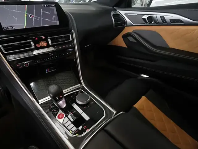BMW M8