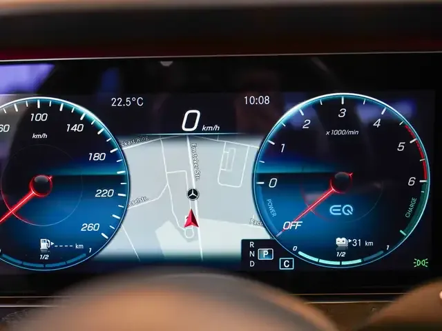 Mercedes-Benz E 300