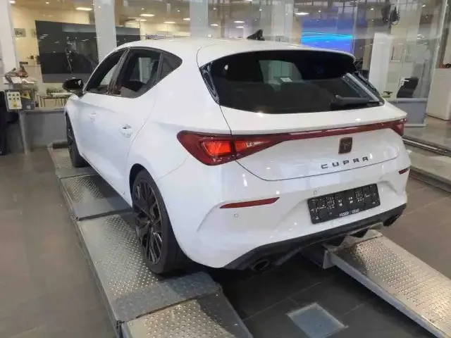 CUPRA Leon