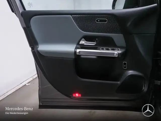 Mercedes-Benz GLB 250
