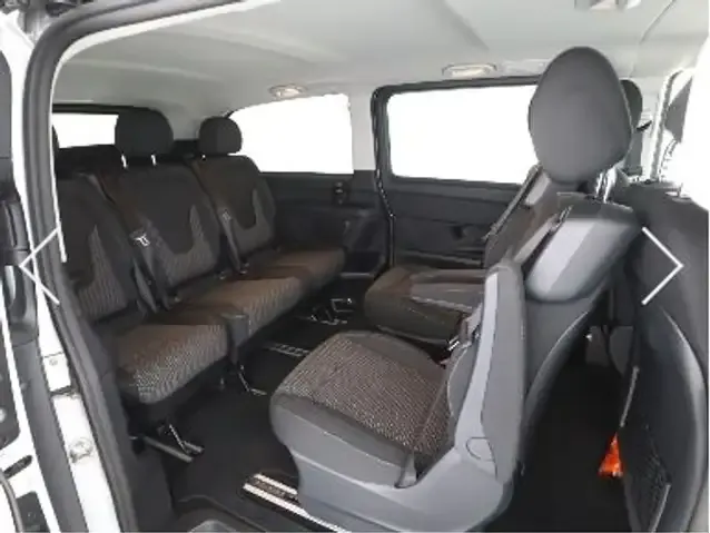 Mercedes-Benz V 250