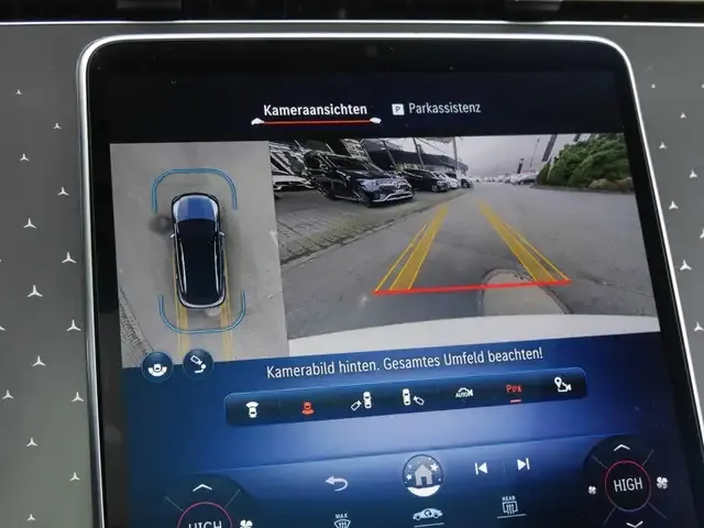 Mercedes-Benz EQE SUV