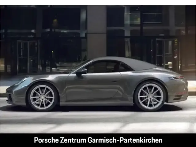 Porsche 992