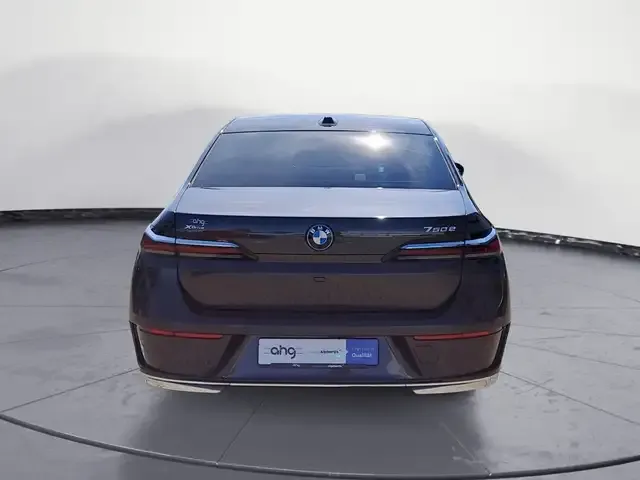 BMW 750