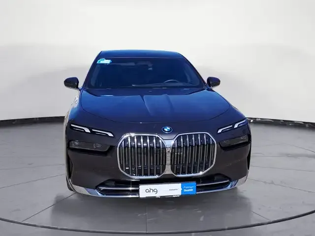 BMW 750