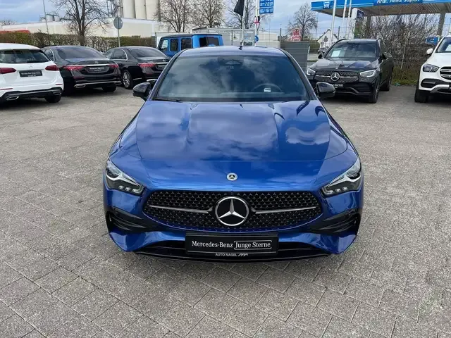 Mercedes-Benz CLA 250