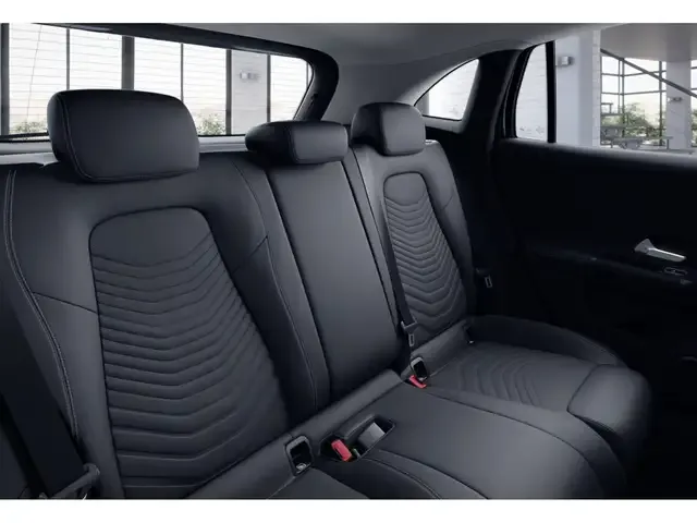 Mercedes-Benz GLA 180