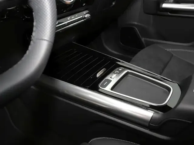 Mercedes-Benz GLA 220