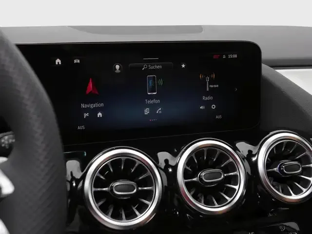 Mercedes-Benz GLA 220