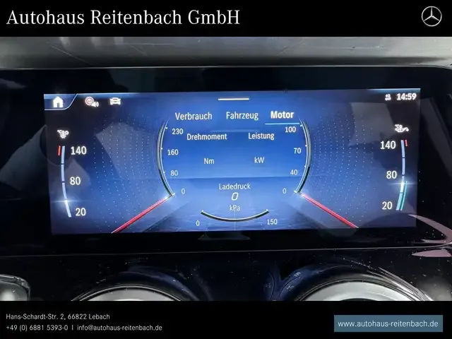 Mercedes-Benz GLB 180