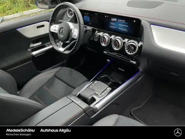 Mercedes-Benz EQA 300