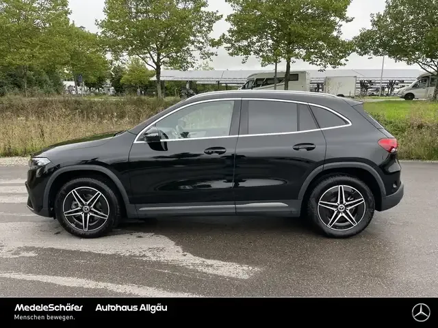 Mercedes-Benz EQA 300