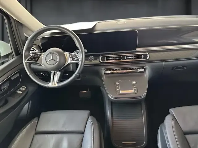 Mercedes-Benz EQV 300