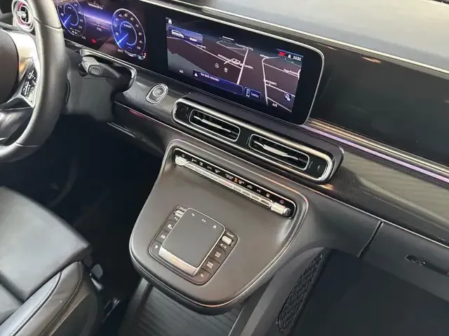 Mercedes-Benz EQV 300