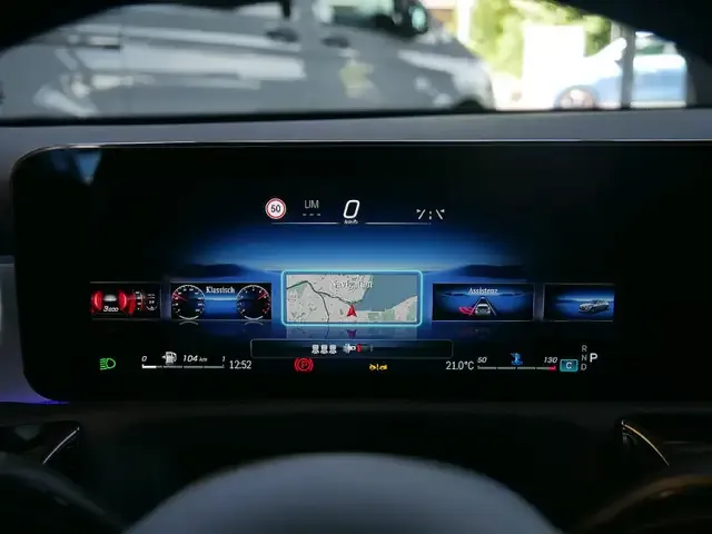Mercedes-Benz A 220