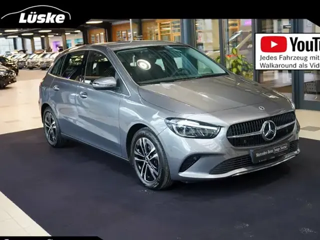 Mercedes-Benz B 220