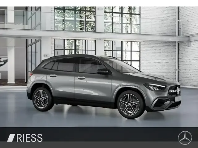 Mercedes-Benz GLA 200