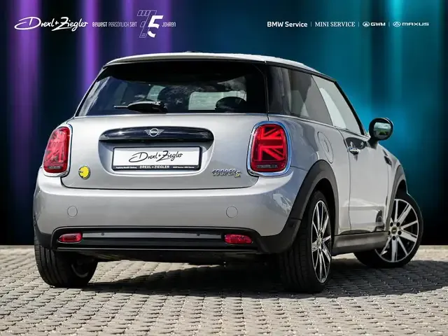 MINI Cooper SE