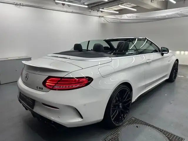 Mercedes-Benz C 63 AMG