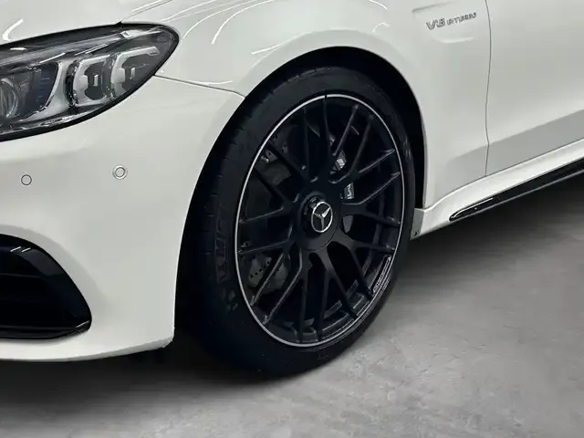 Mercedes-Benz C 63 AMG